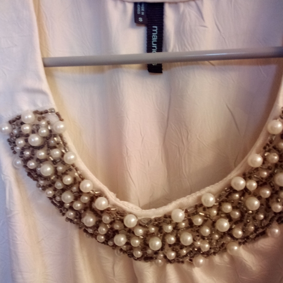 Silky tank top with pearls/beading at neck. - Picture 3 of 5